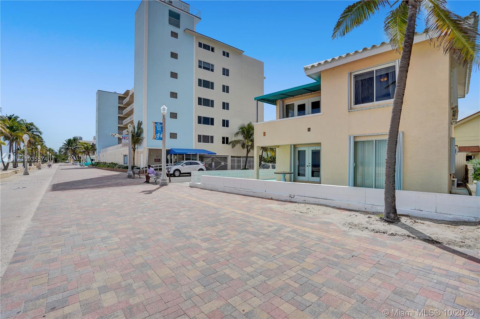 HOLLYWOOD BEACH - Residential Income