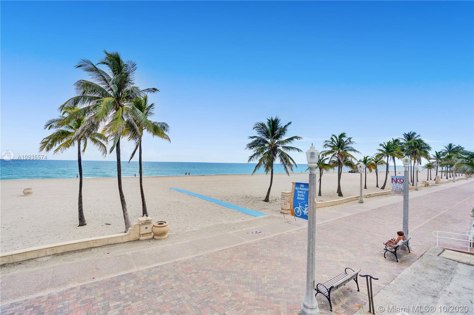 HOLLYWOOD BEACH - Residential Income