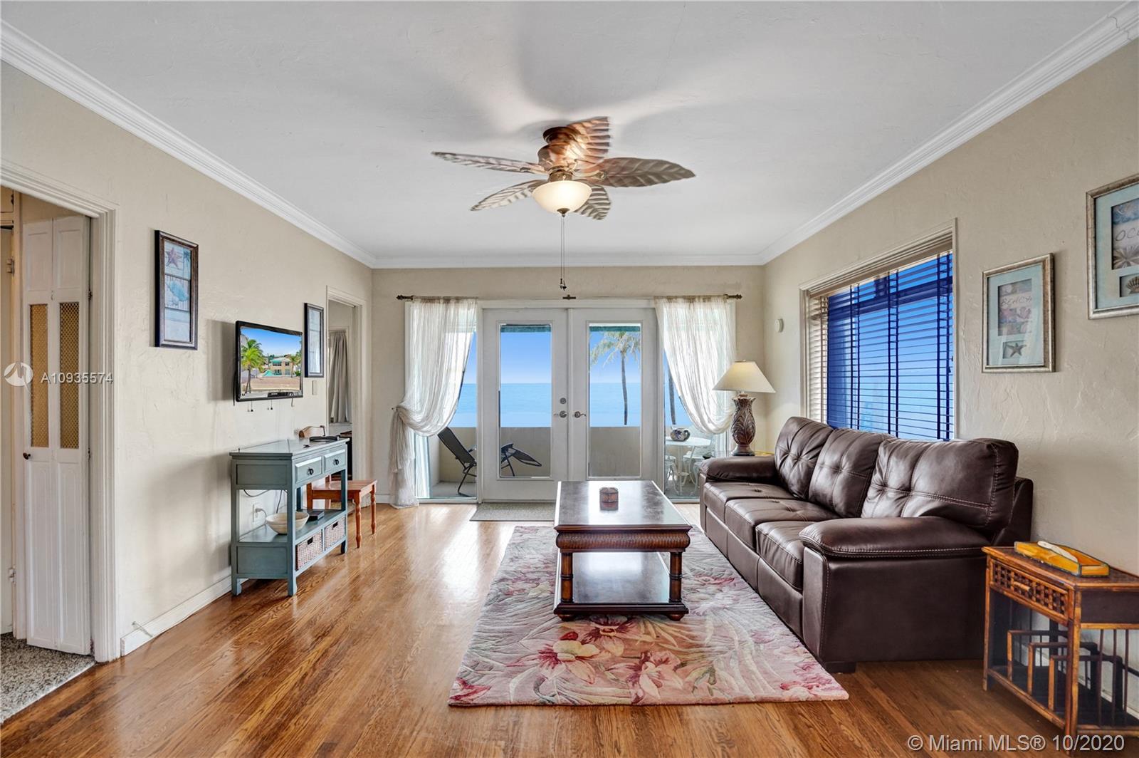 HOLLYWOOD BEACH - Residential Income