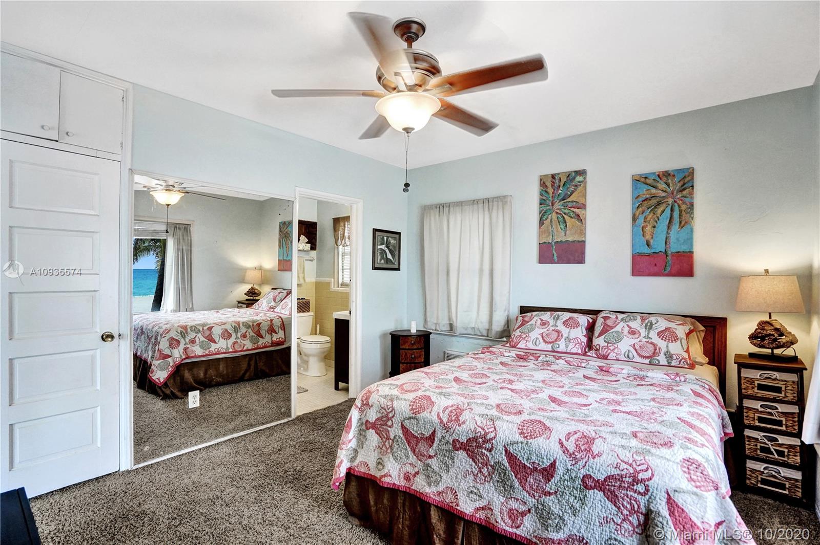 HOLLYWOOD BEACH - Residential Income