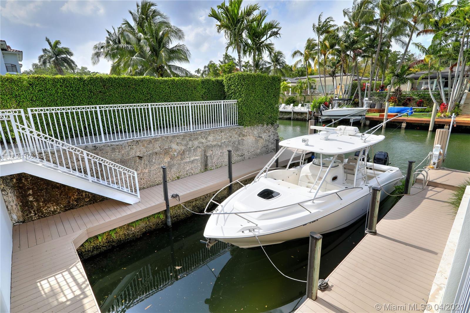 CORAL GABLES RIVIERA SEC - Residential