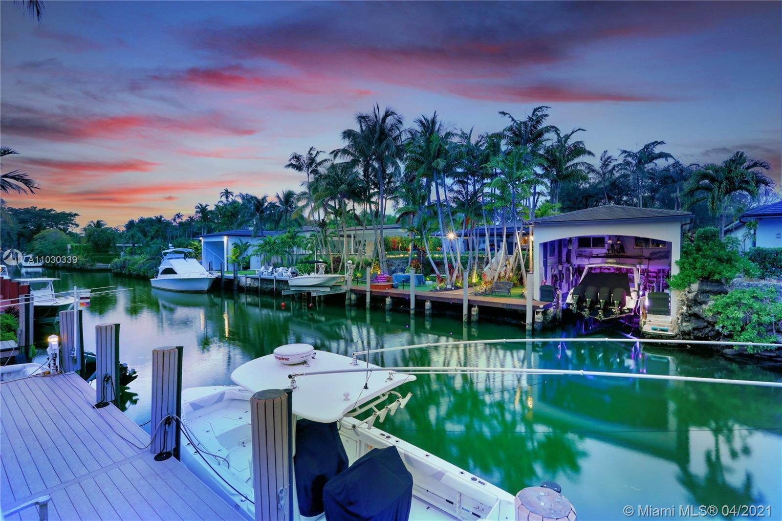 CORAL GABLES RIVIERA SEC - Residential