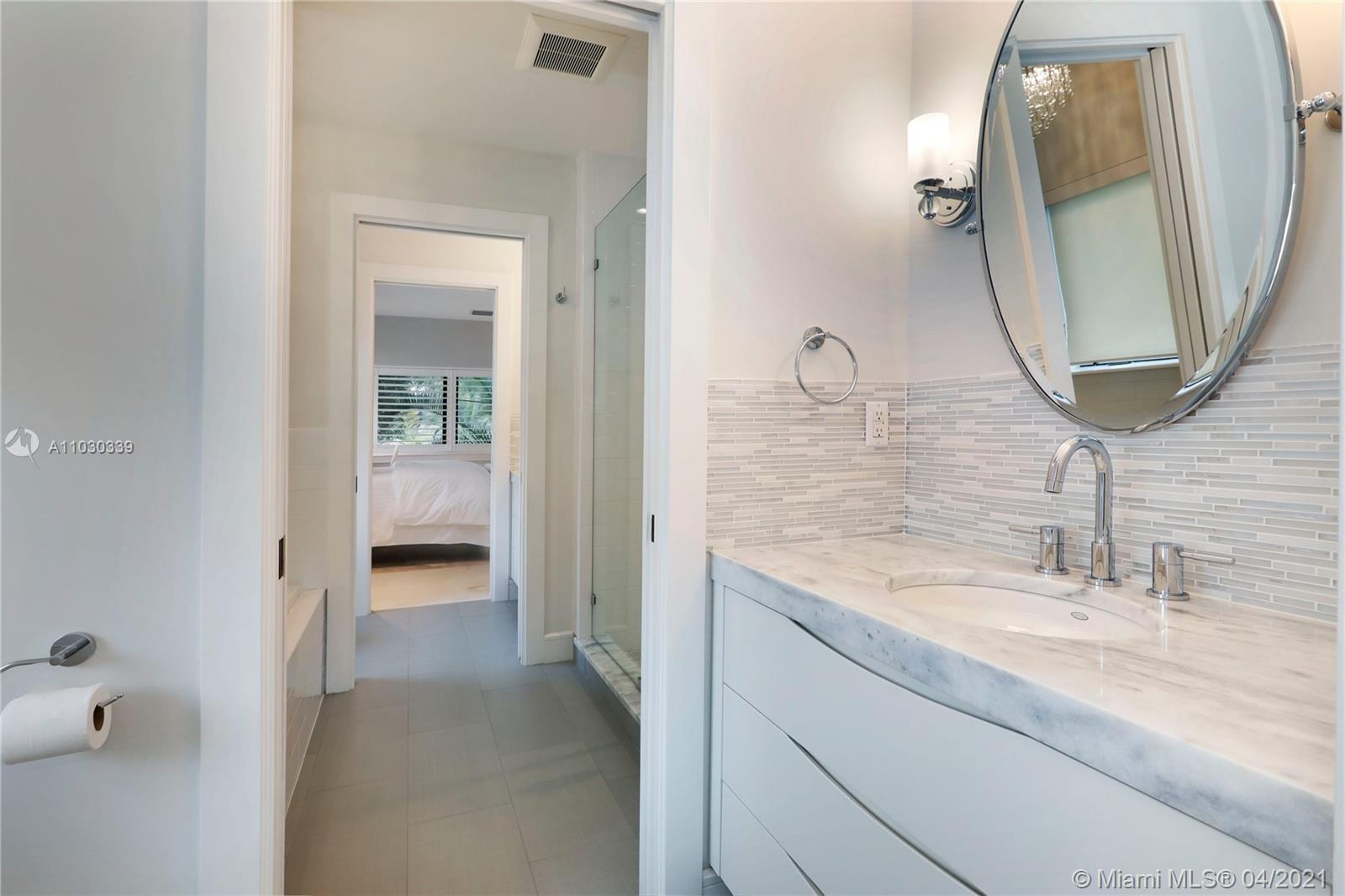 CORAL GABLES RIVIERA SEC - Residential