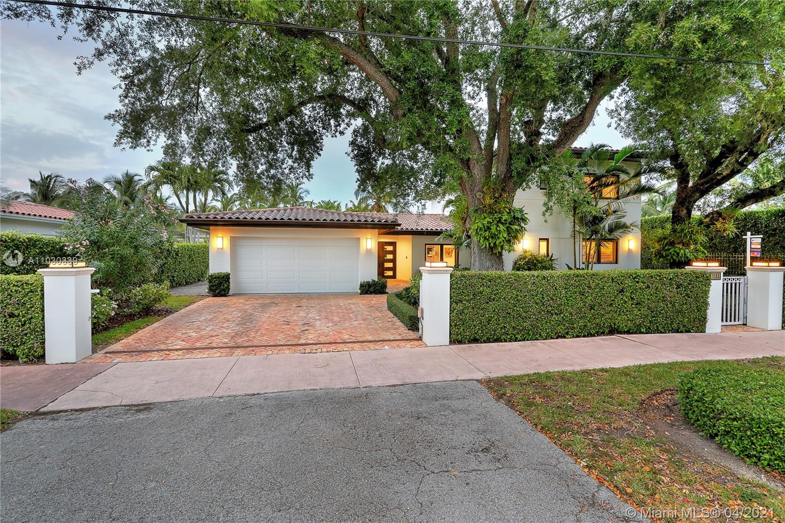 CORAL GABLES RIVIERA SEC - Residential