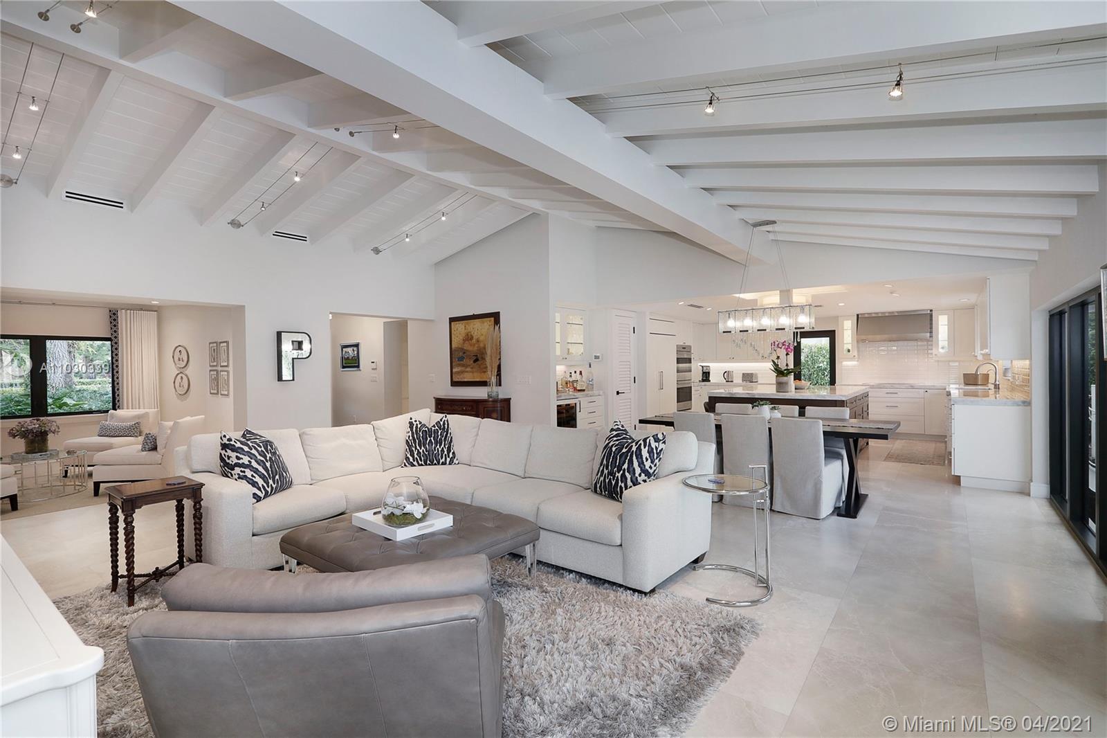 CORAL GABLES RIVIERA SEC - Residential