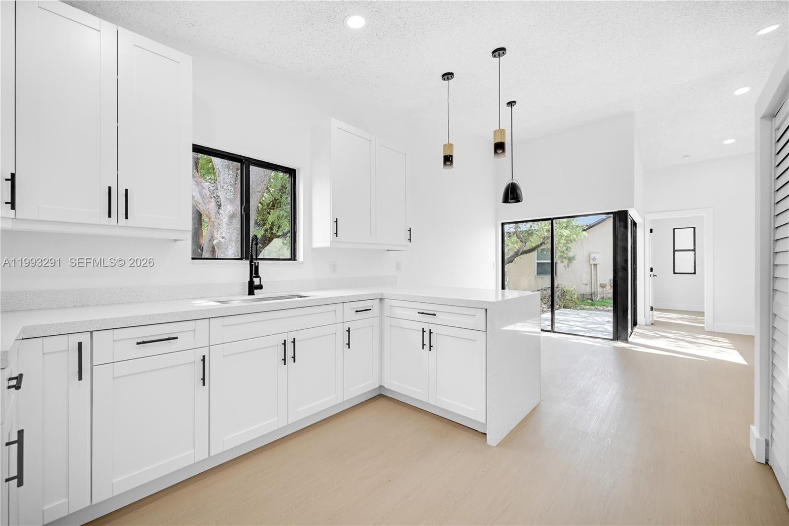 BISCAYNE VILLA HOMES SEC - Residential