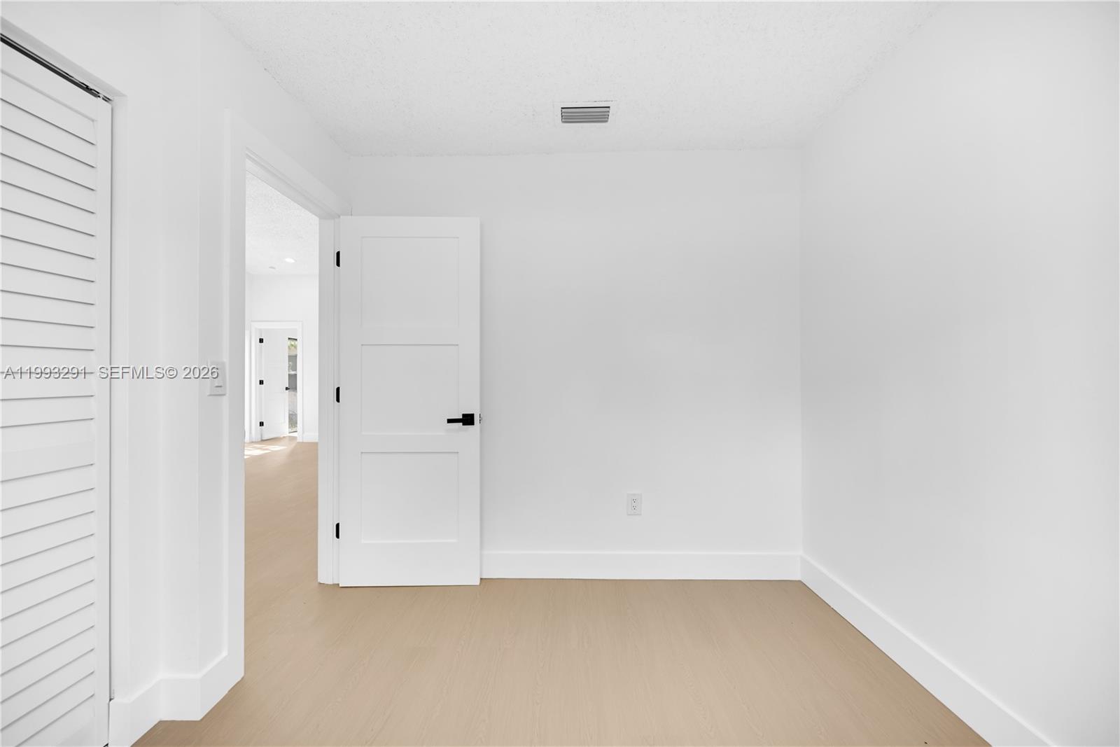 BISCAYNE VILLA HOMES SEC - Residential