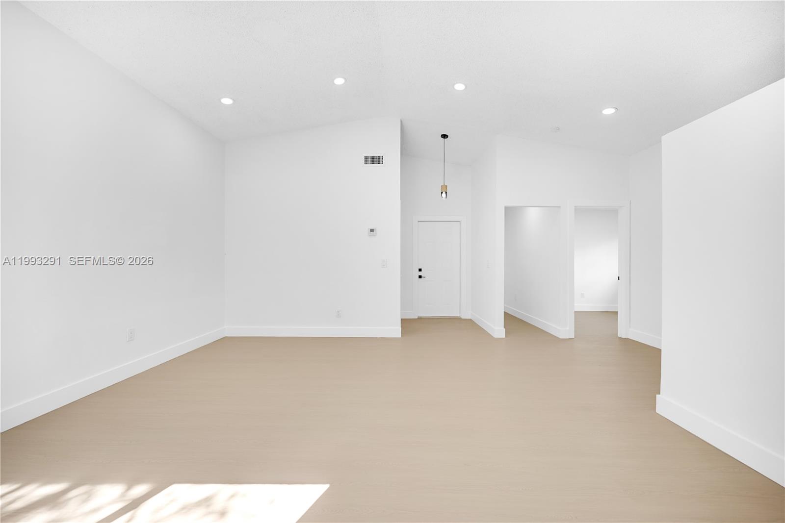 BISCAYNE VILLA HOMES SEC - Residential