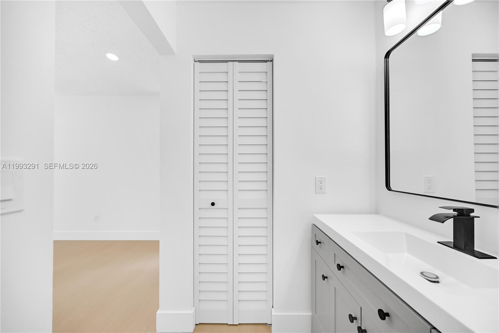 BISCAYNE VILLA HOMES SEC - Residential