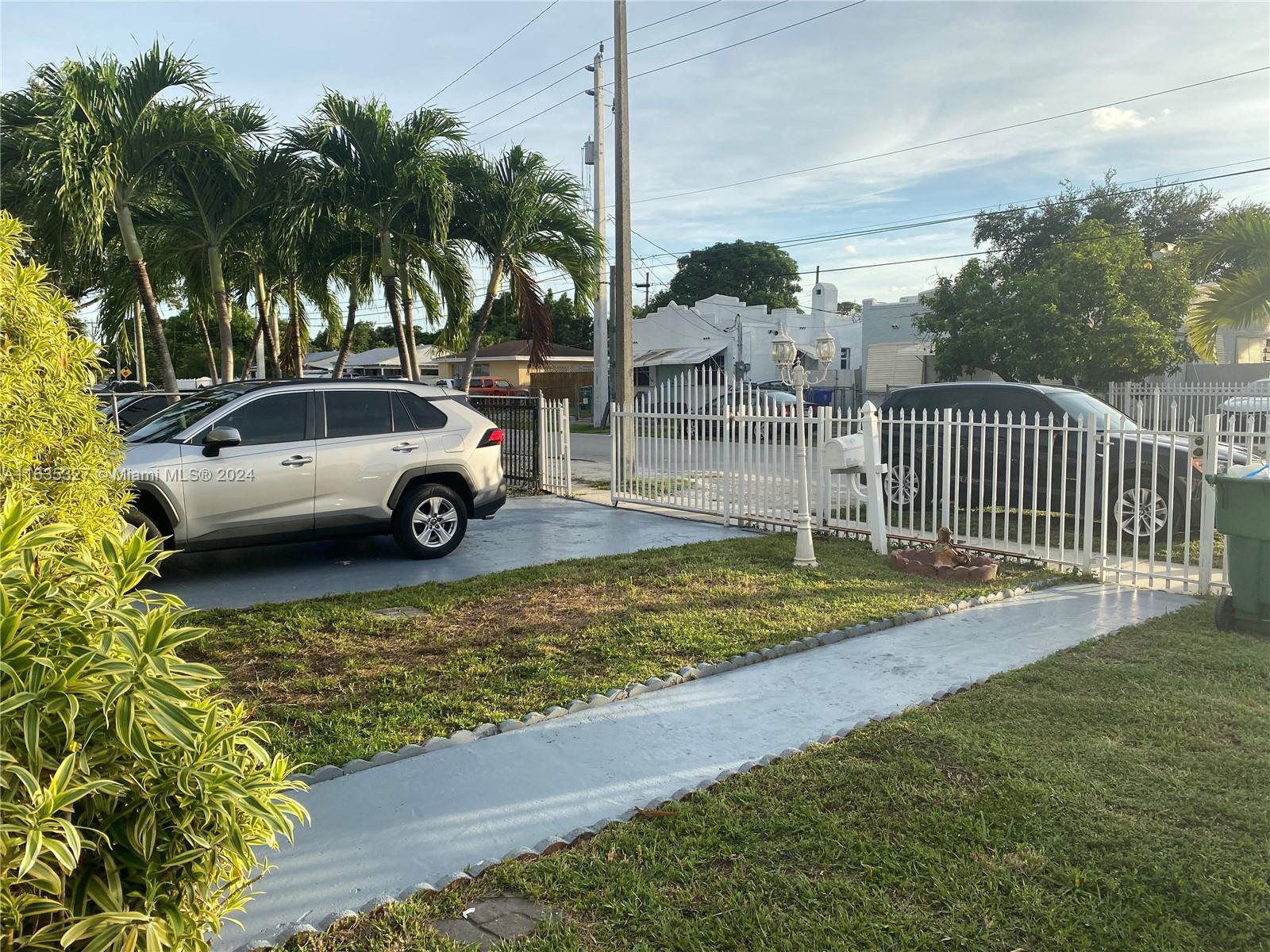 MAYSLAND - Residential