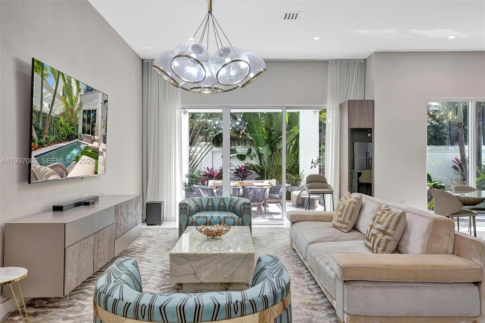 BEACHWALK - Residential Lease