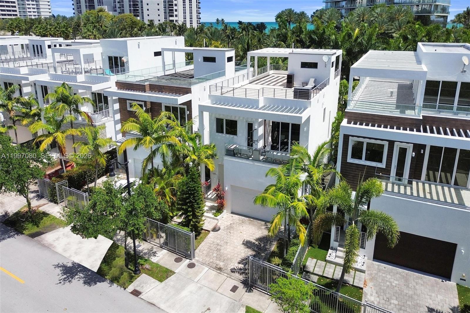BEACHWALK - Residential Lease