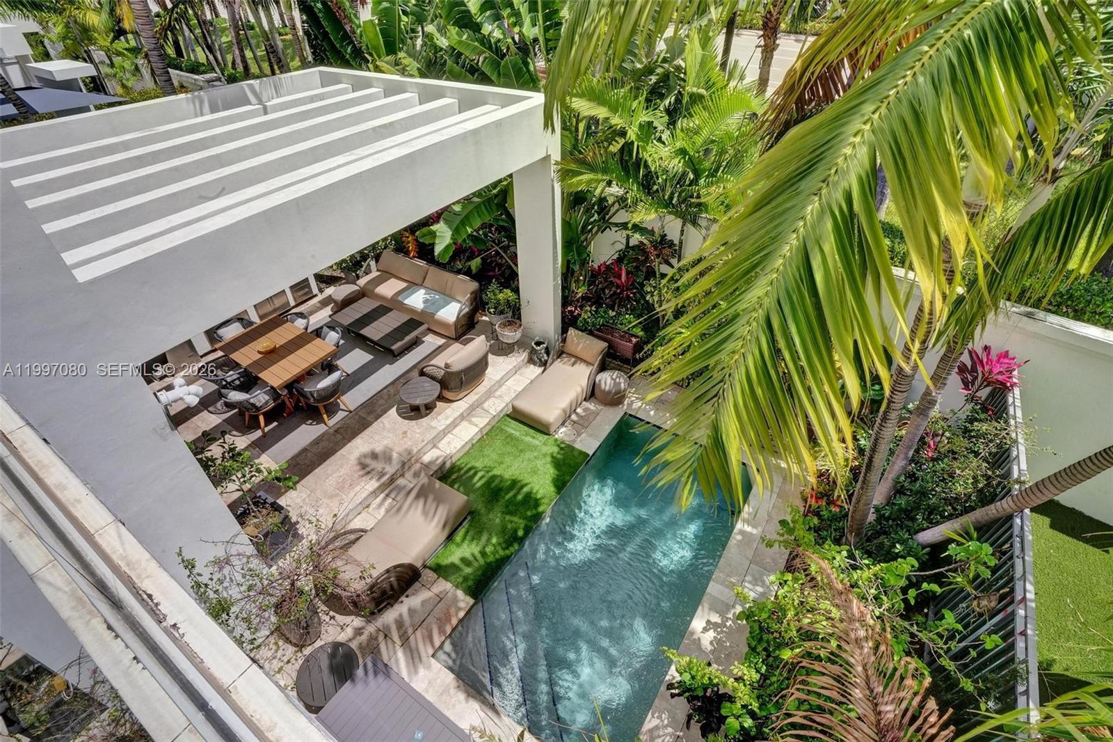 BEACHWALK - Residential Lease