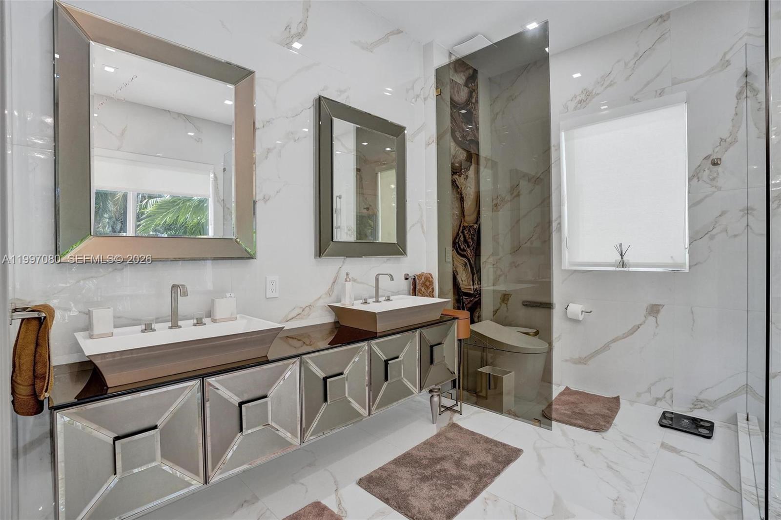 BEACHWALK - Residential Lease