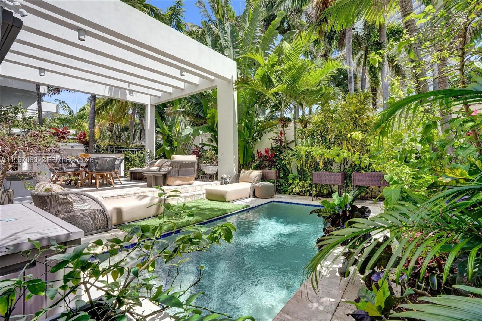 BEACHWALK - Residential Lease