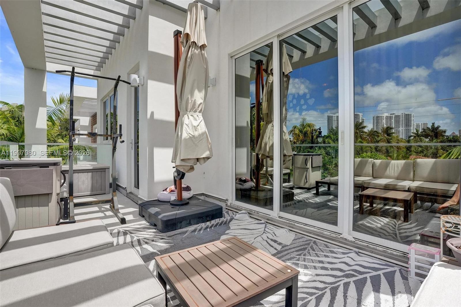 BEACHWALK - Residential Lease