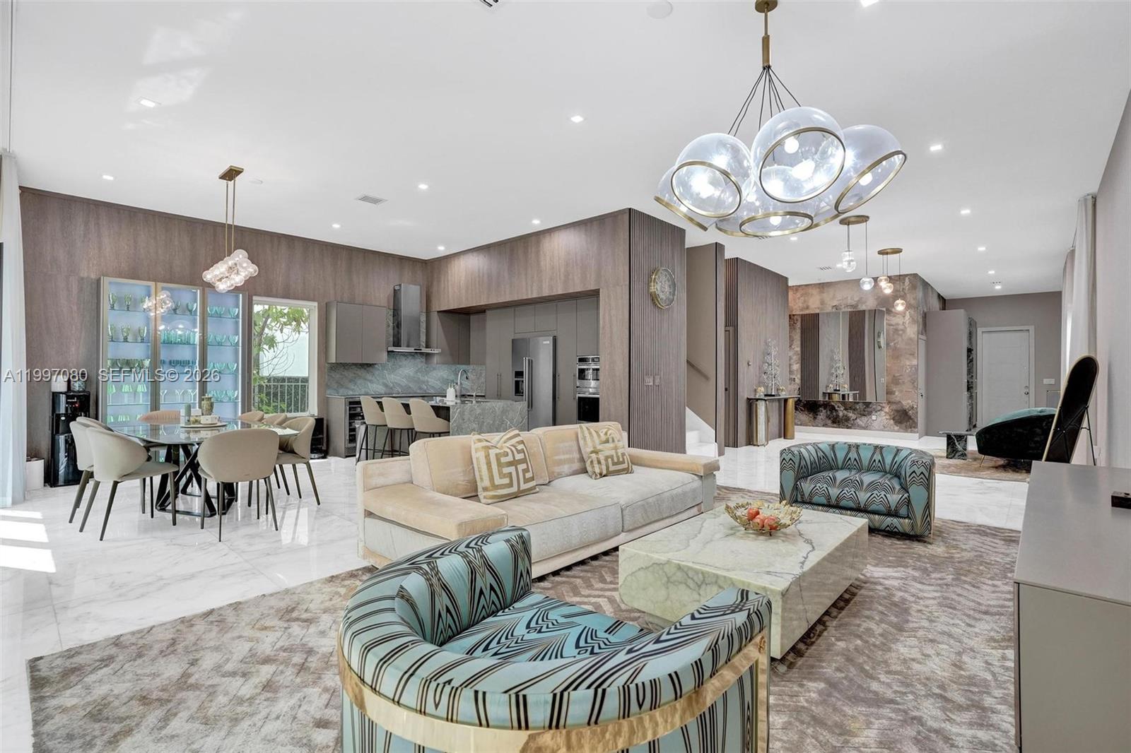 BEACHWALK - Residential Lease