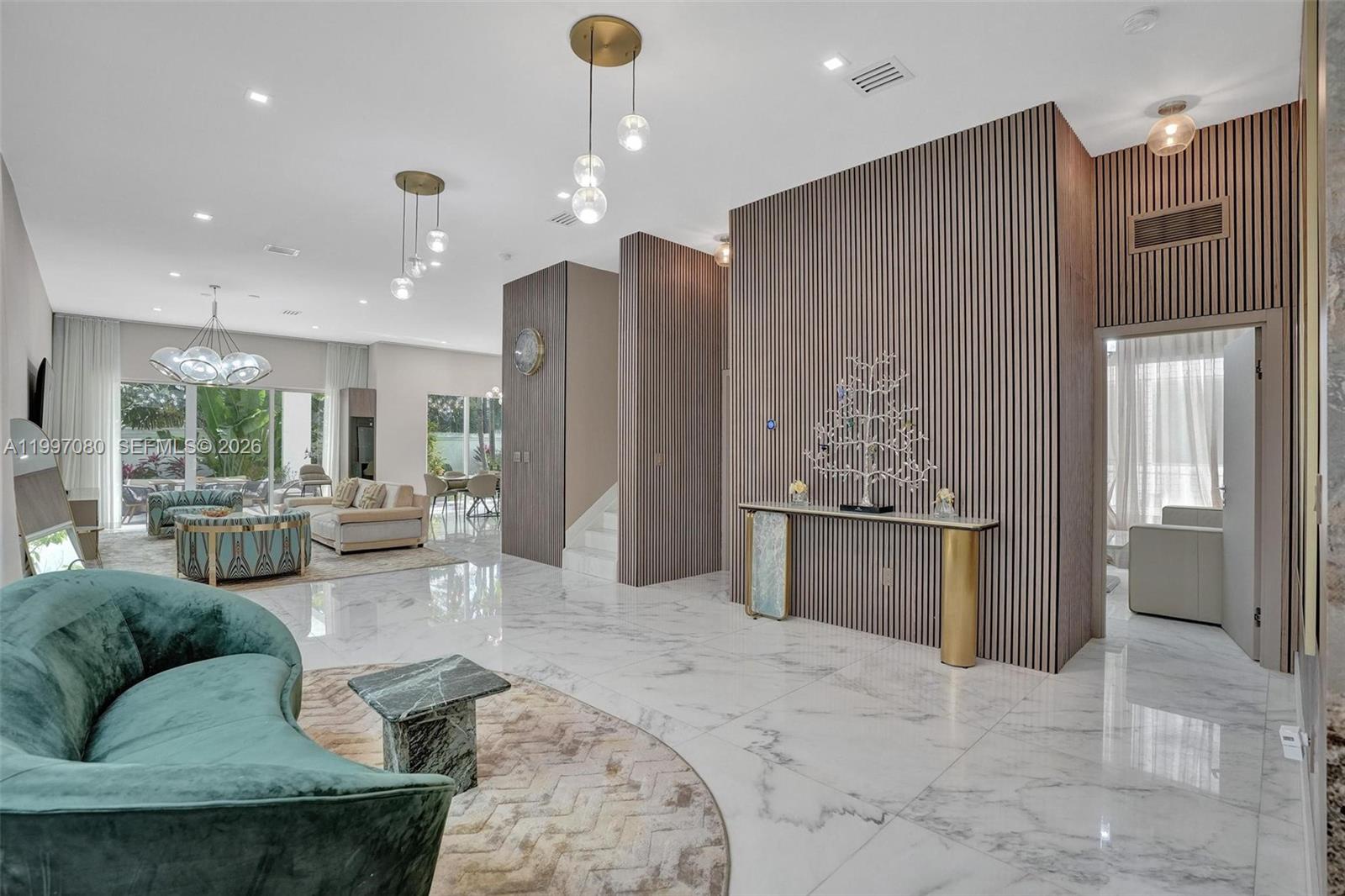 BEACHWALK - Residential Lease