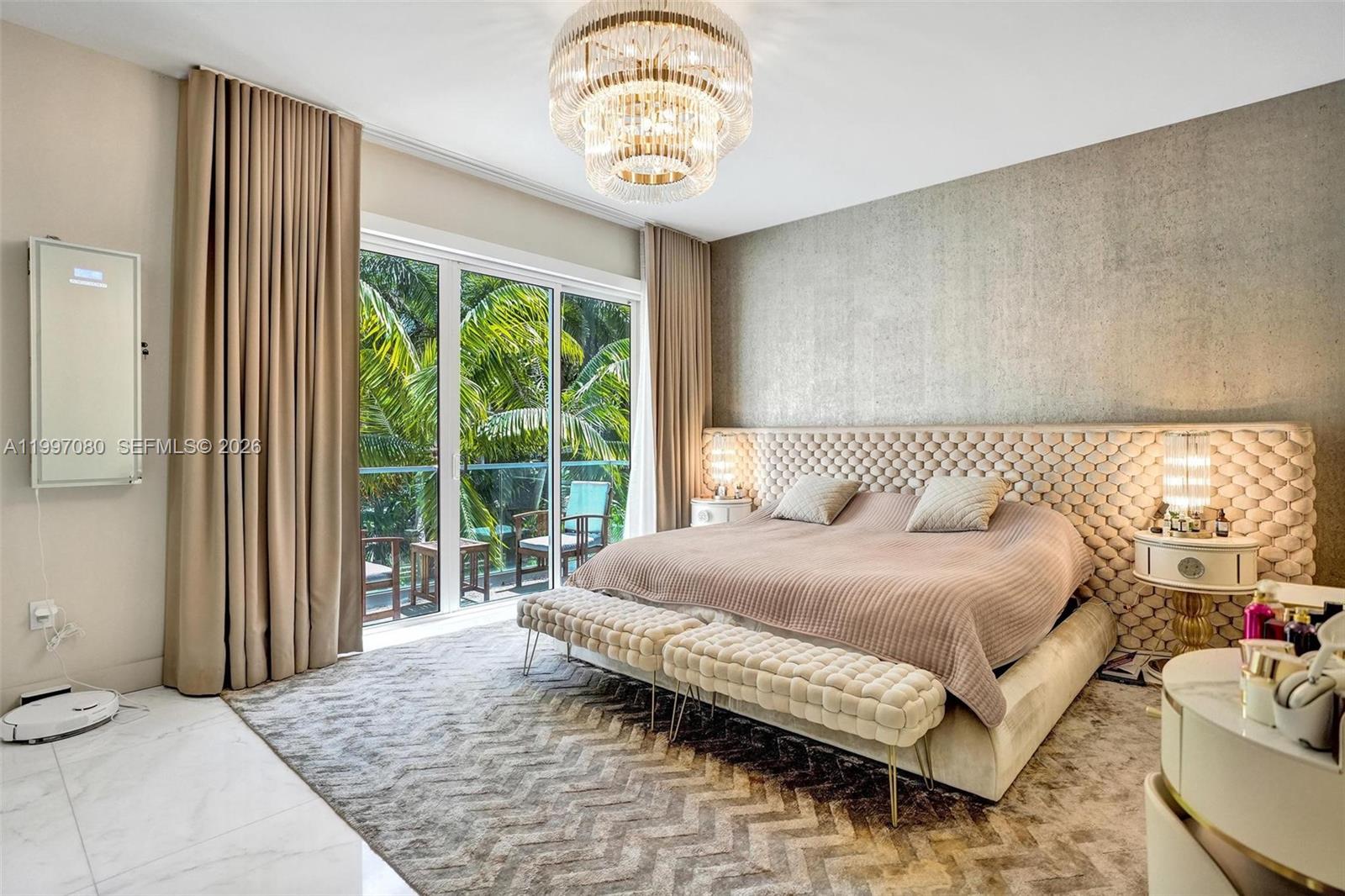 BEACHWALK - Residential Lease