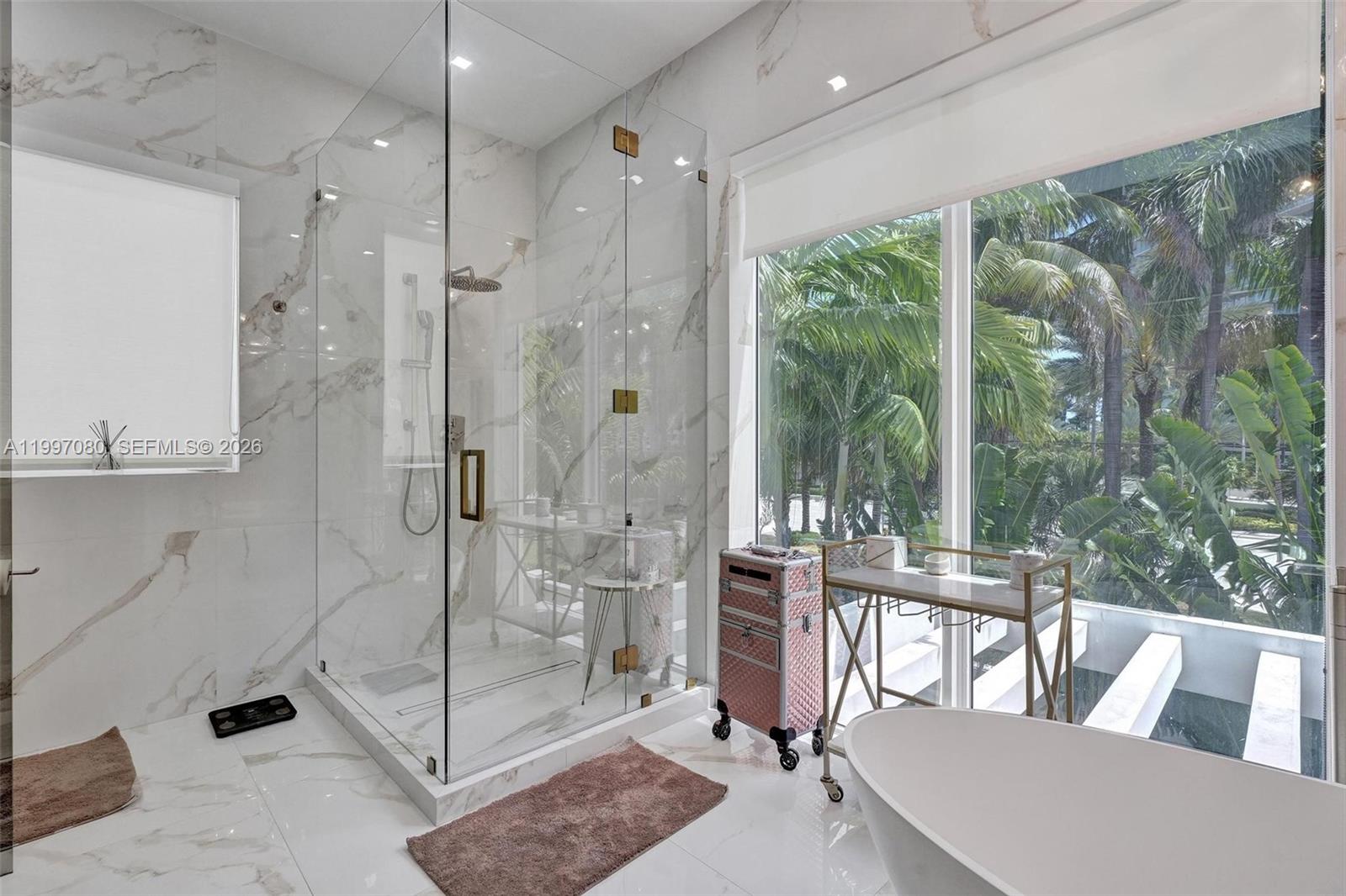 BEACHWALK - Residential Lease