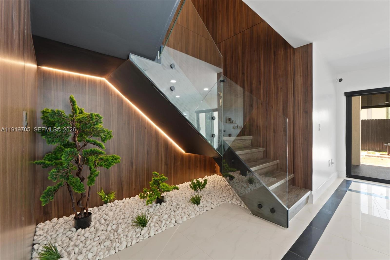 SARCO SUB - Residential