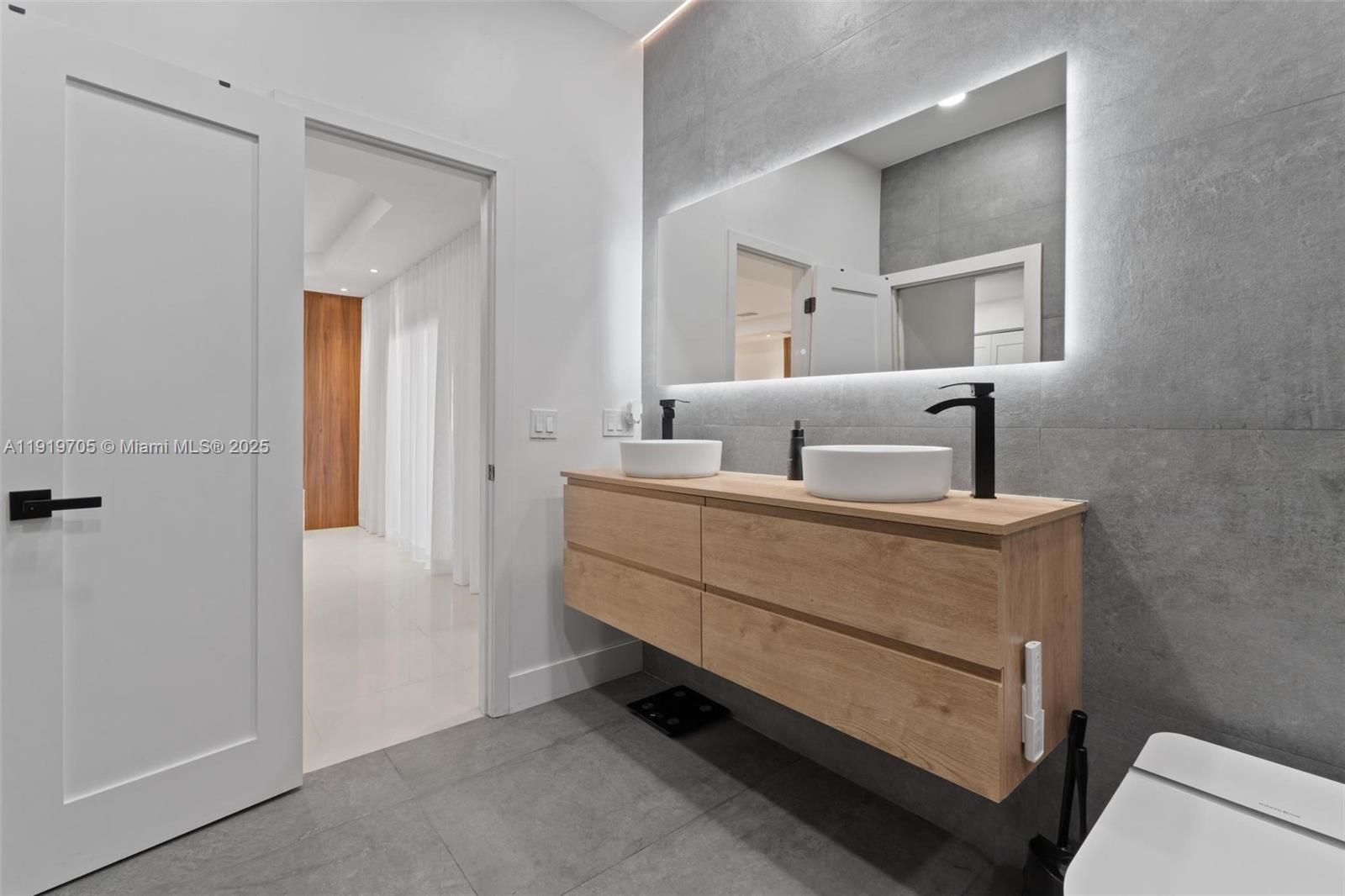 SARCO SUB - Residential