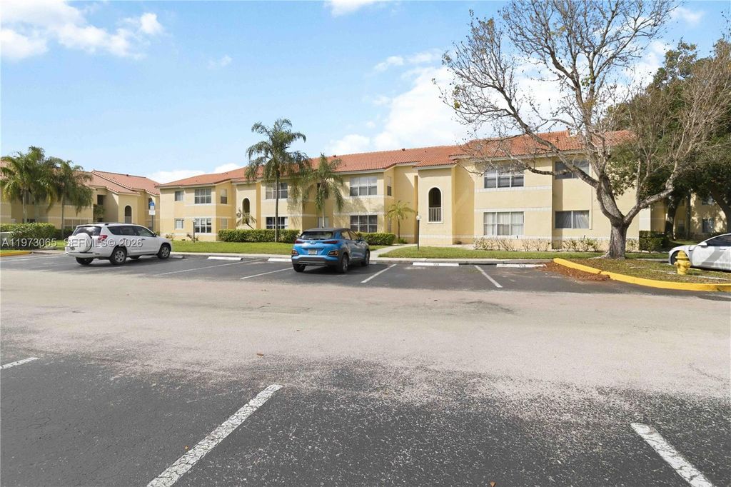 Photo of 12760 Vista Isles Dr #724, Sunrise, FL 33325 (MLS # A11973065)