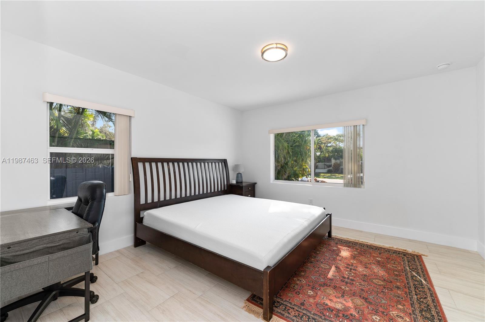 DE CARLO MANOR - Residential