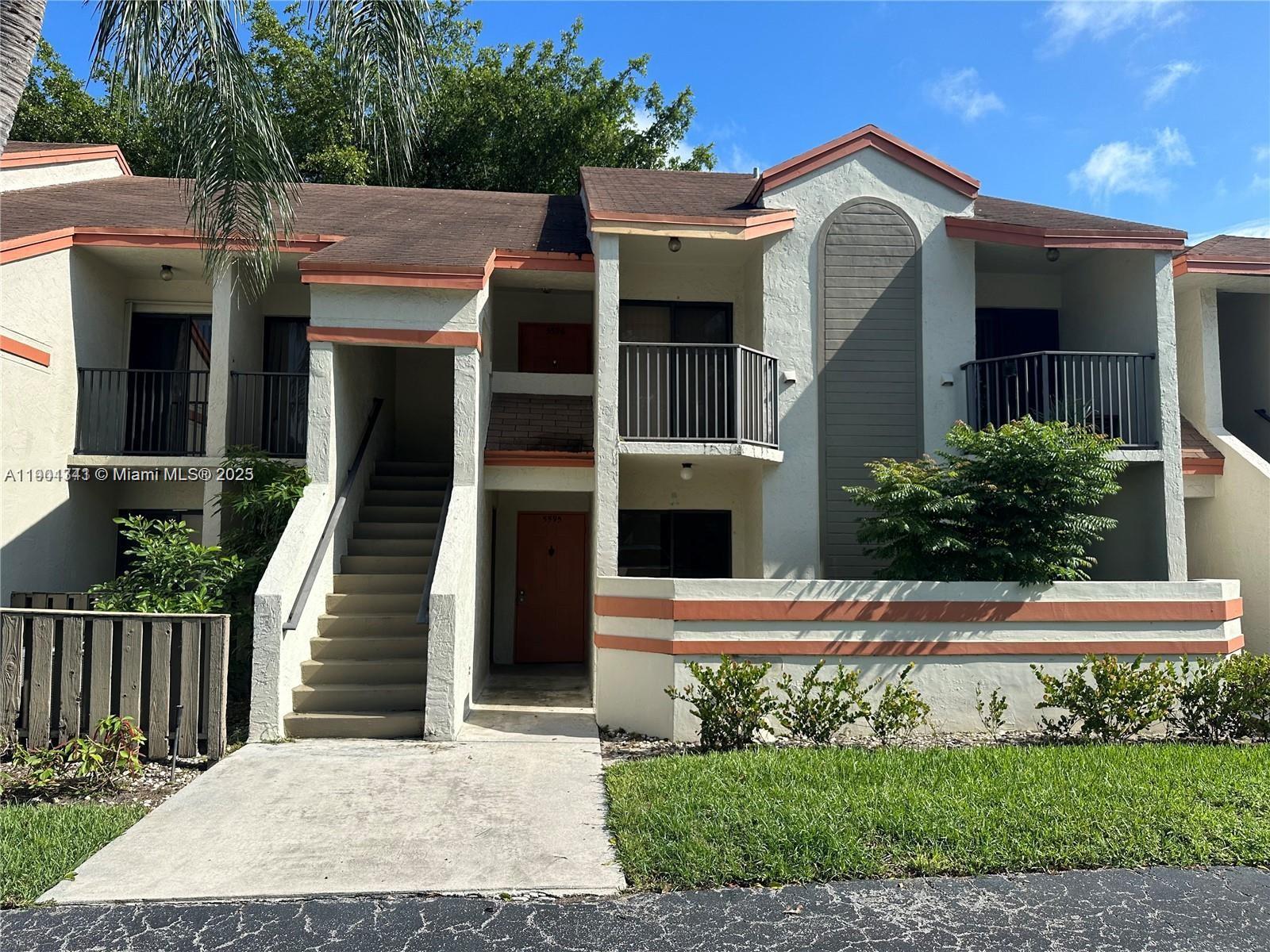 COURTYARD CONDOMINIUMS - Residential Lease