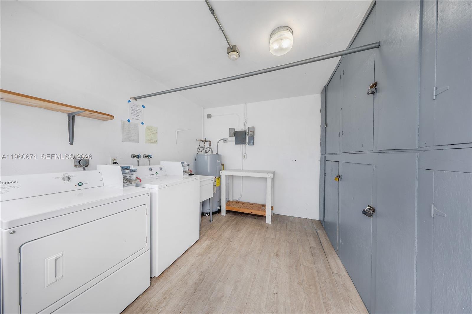 STRATFORD APARTMENTS COND - Residential