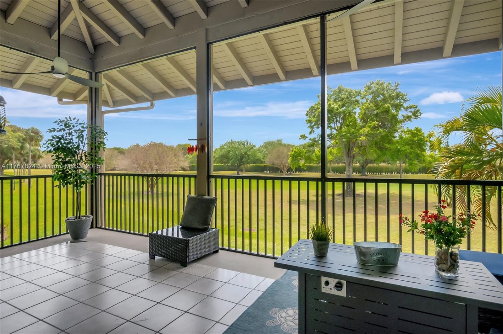 SOUTHWINDS AT BOCA POINTE - Residential