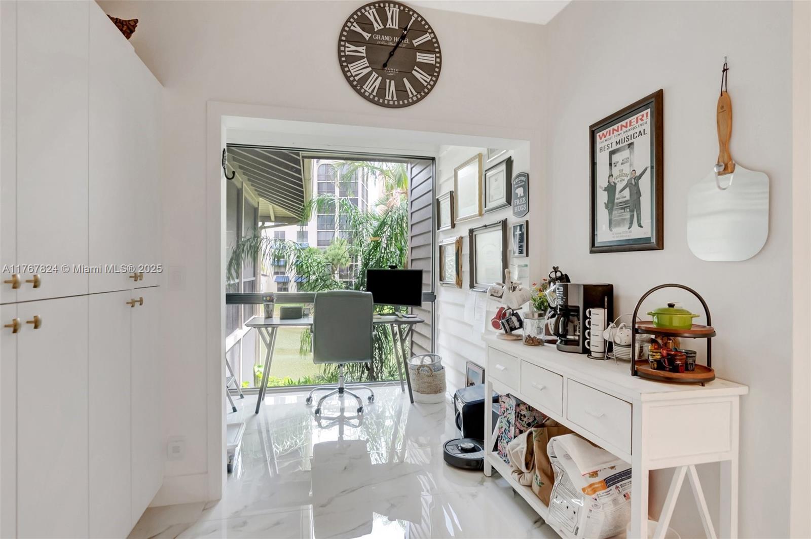 SOUTHWINDS AT BOCA POINTE - Residential