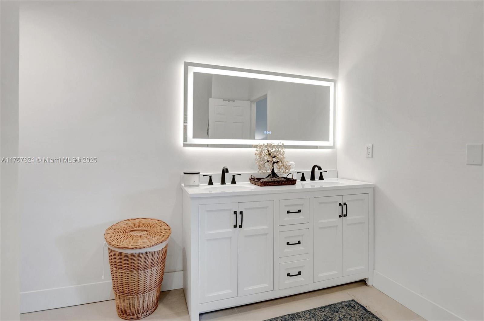 SOUTHWINDS AT BOCA POINTE - Residential