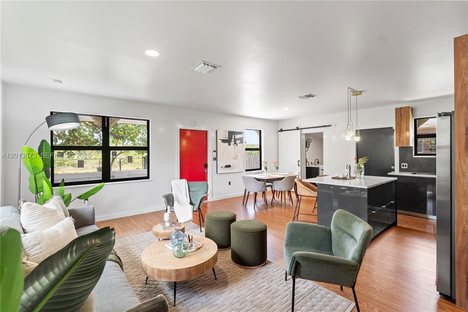 RAINBOW PARK - Residential