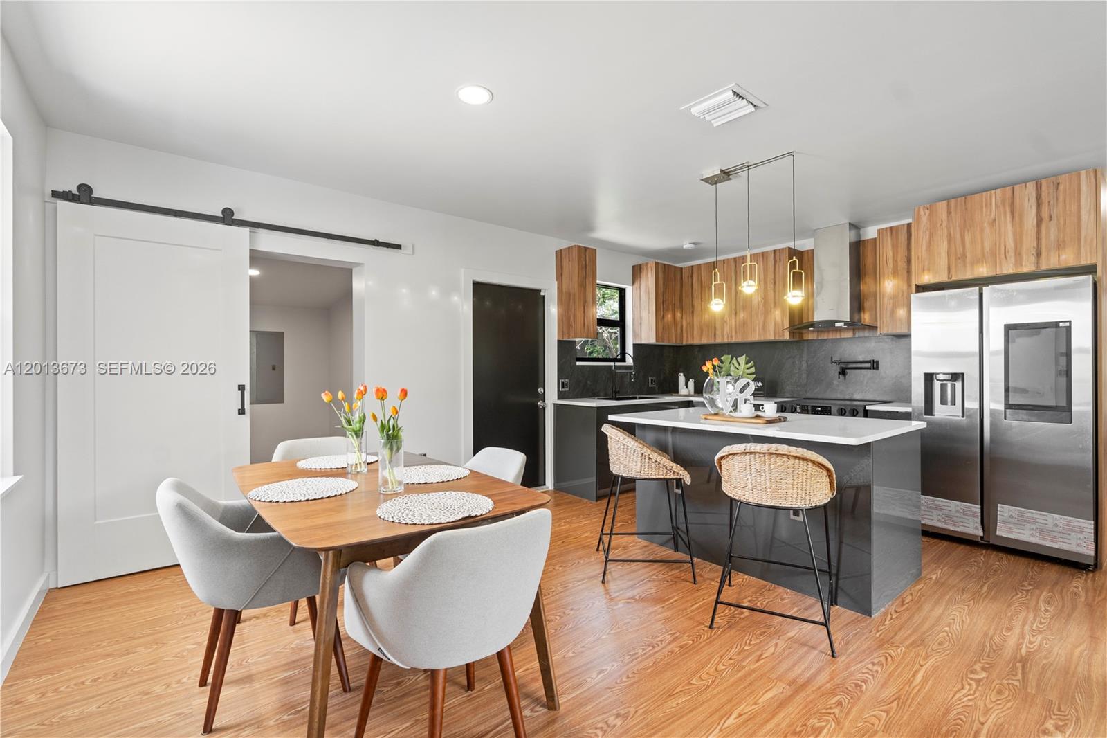 RAINBOW PARK - Residential