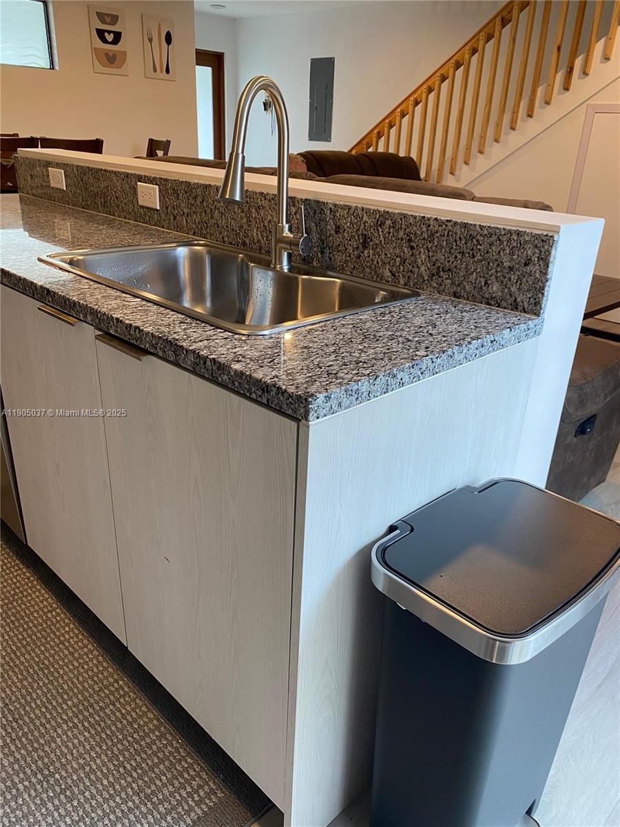 GREEN PARK SUB - Residential Lease