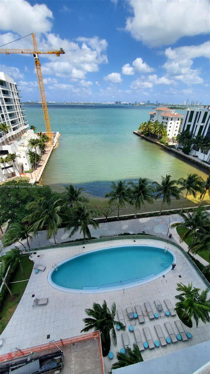 ICON BAY CONDO - Residential Lease