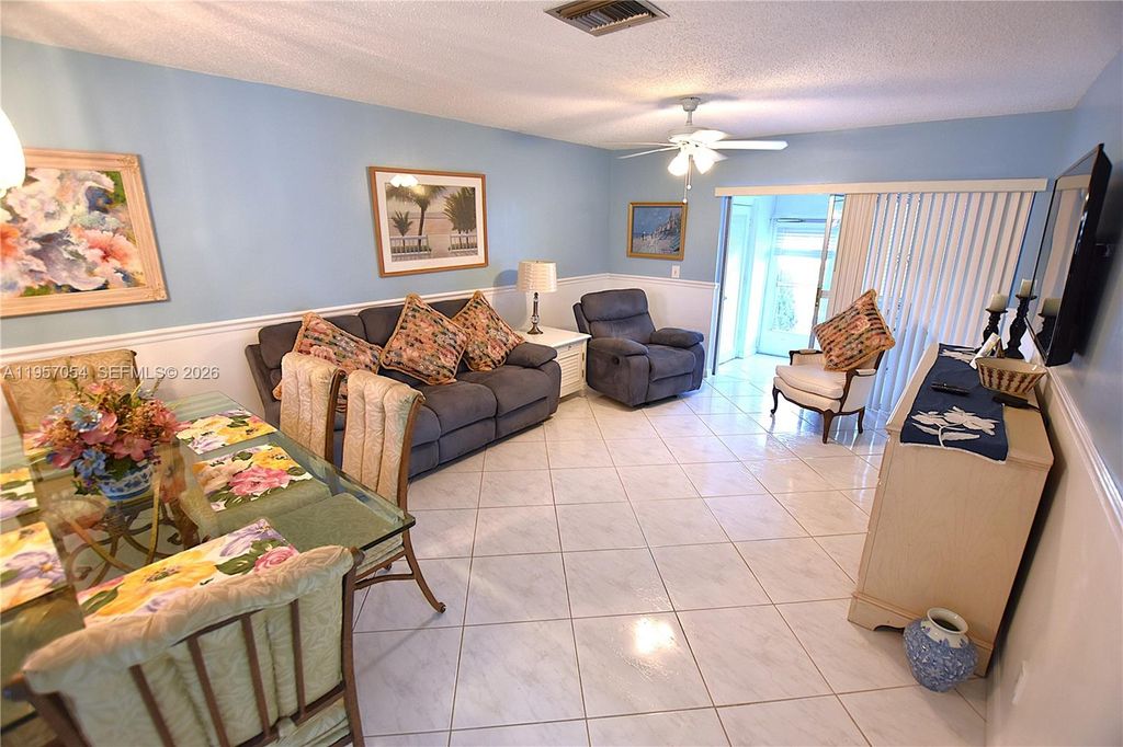 Photo of 2750 E Emory Dr #H, West Palm Beach, FL 33415 (MLS # A11957054)