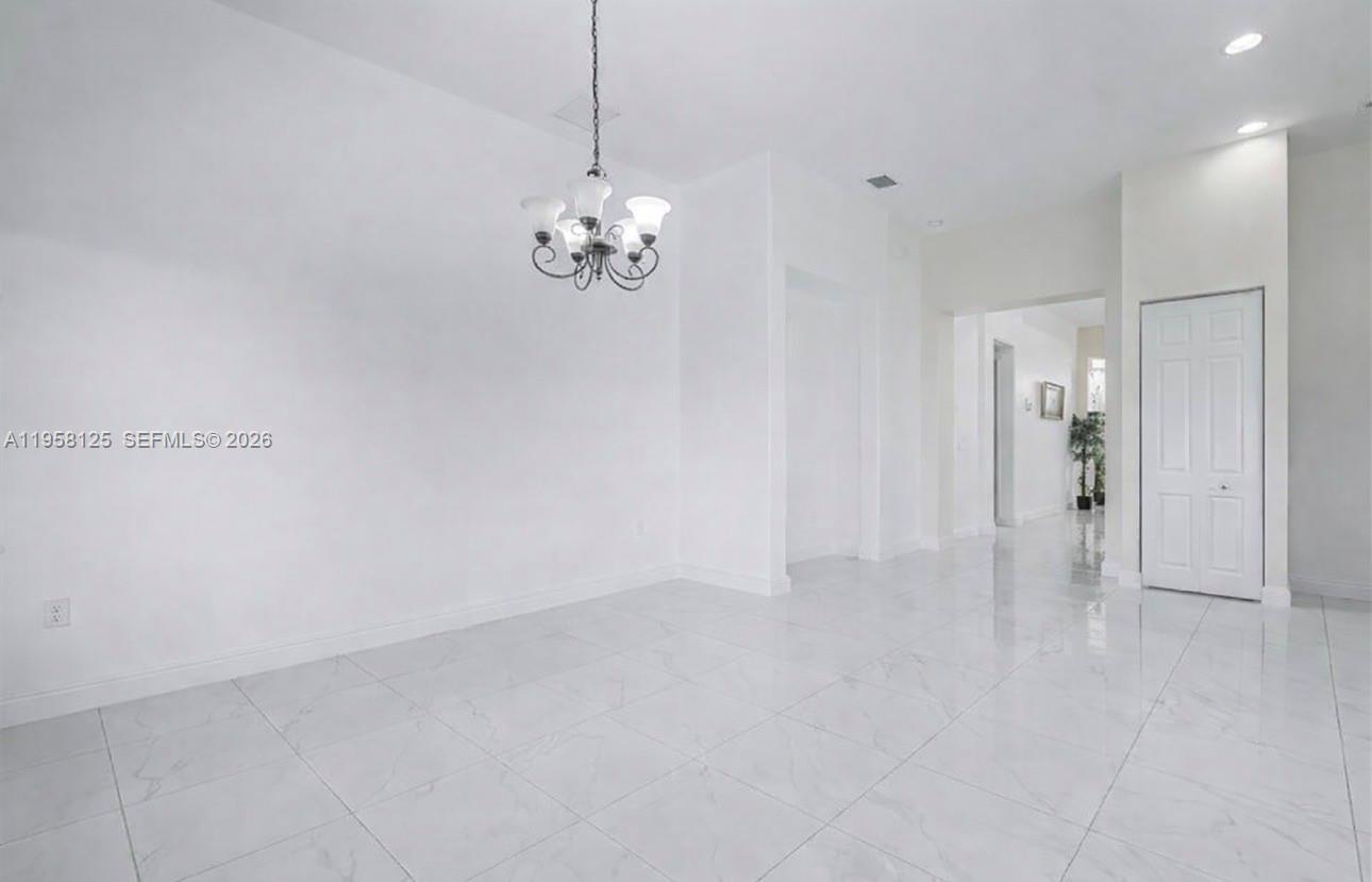 MAPLE RIDGE - Residential