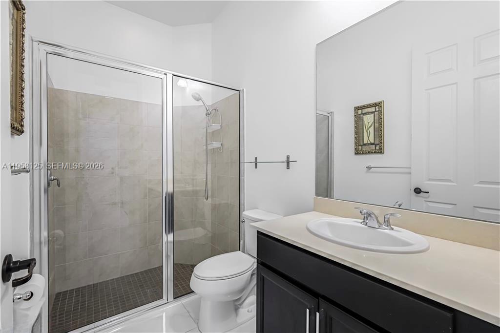 MAPLE RIDGE - Residential