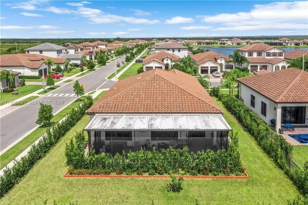 MAPLE RIDGE - Residential