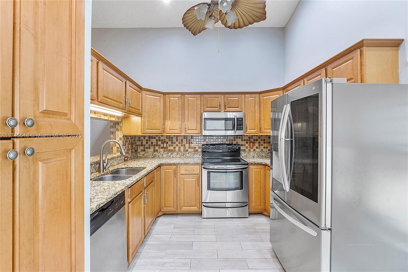 JACARANDA PARCEL 608 - Residential