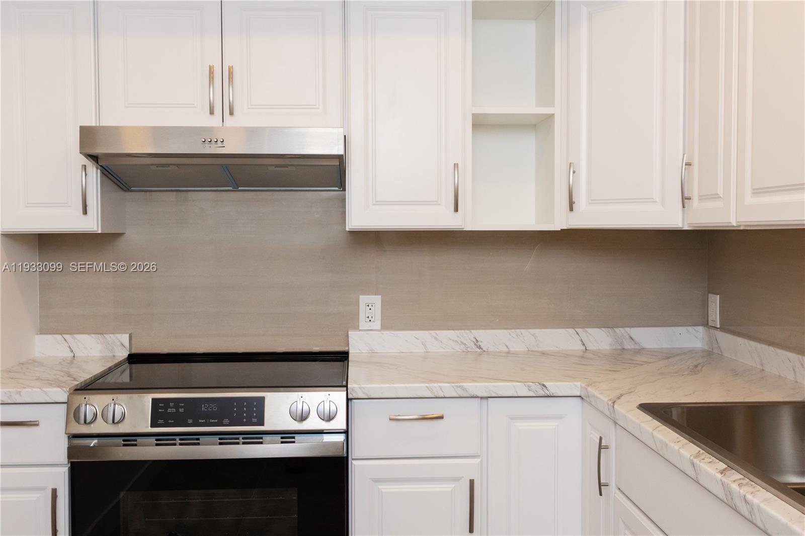 AVENTURA ELDORADO CONDO - Residential