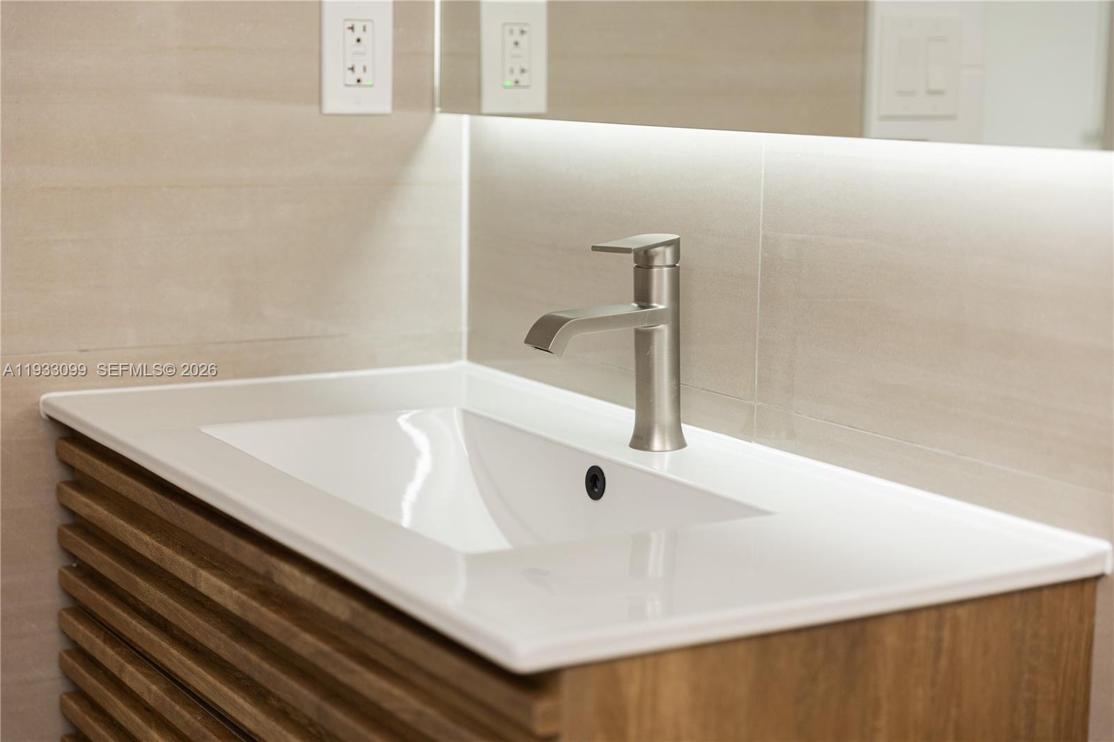 AVENTURA ELDORADO CONDO - Residential