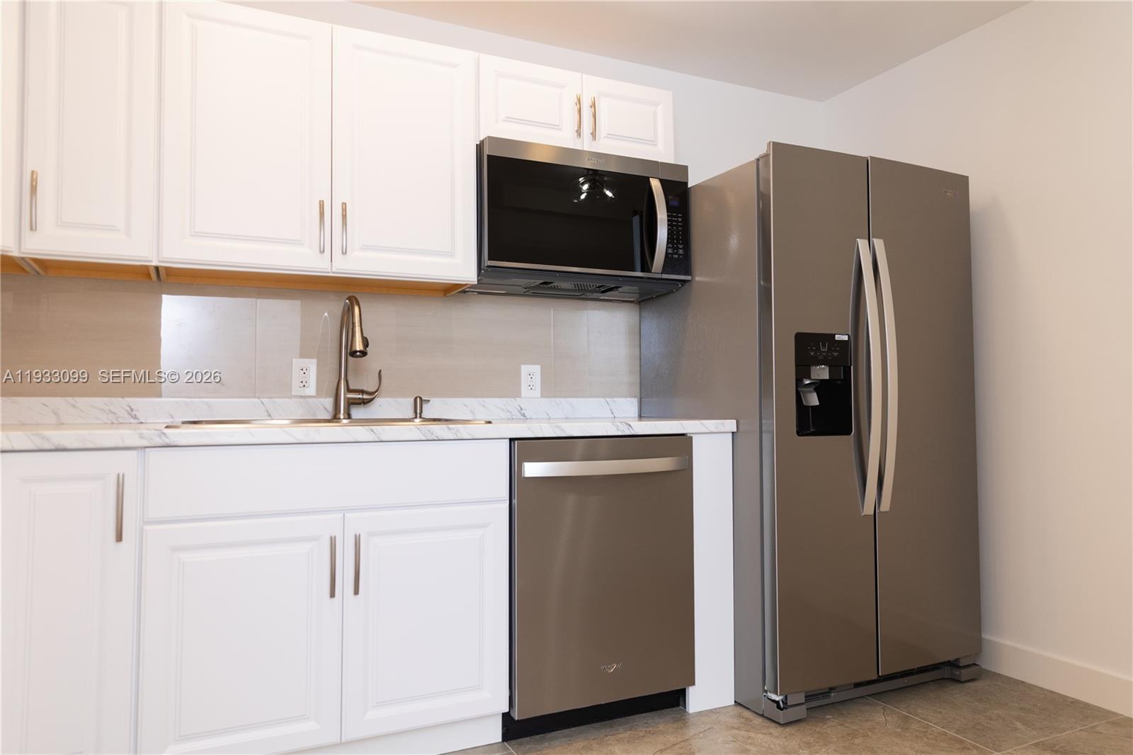 AVENTURA ELDORADO CONDO - Residential