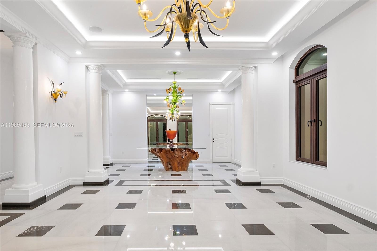 ALTOS DEL MAR NO 5 - Residential