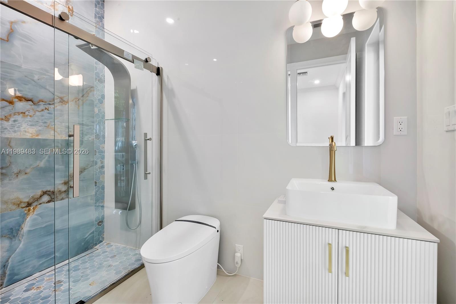 ALTOS DEL MAR NO 5 - Residential