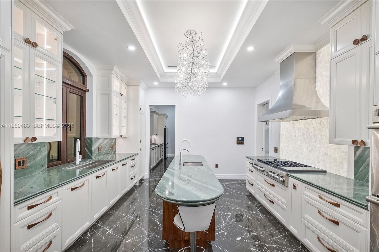 919 92nd St, Surfside, FL, 33154/$16,150,000 2 919 92nd St