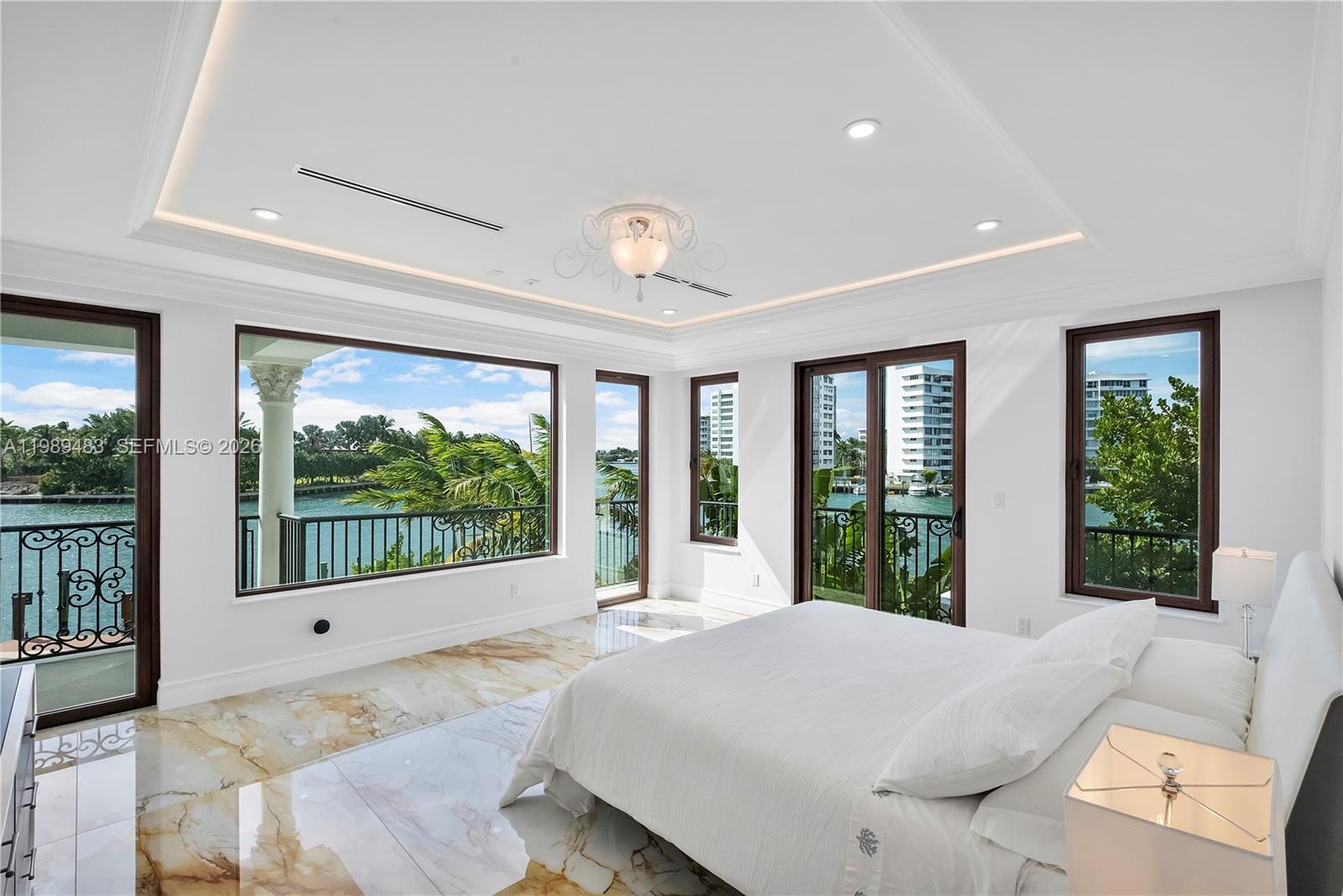 ALTOS DEL MAR NO 5 - Residential