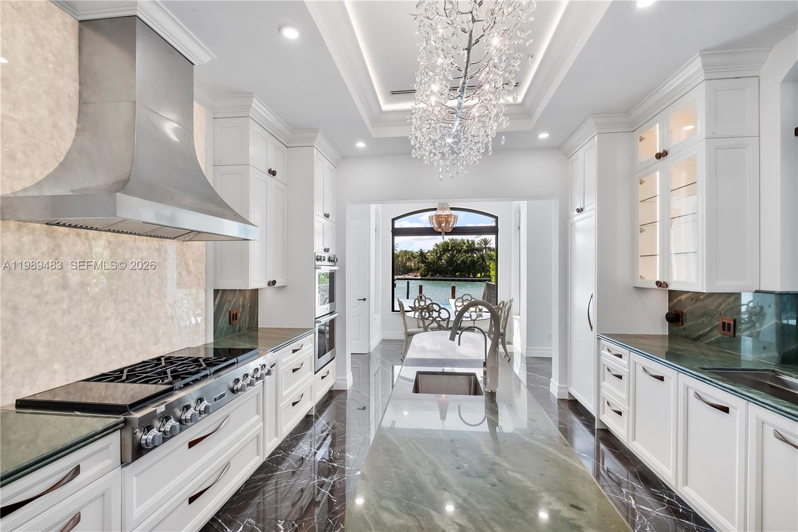 ALTOS DEL MAR NO 5 - Residential